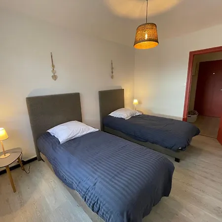 2 Chambres, *