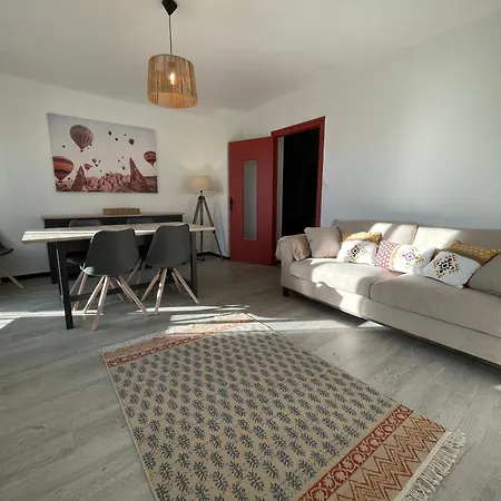 2 Chambres, * Le Péage-de-Roussillon